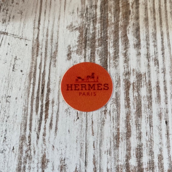 Brand new Hermès exclusive bundle - Picture 7 of 7